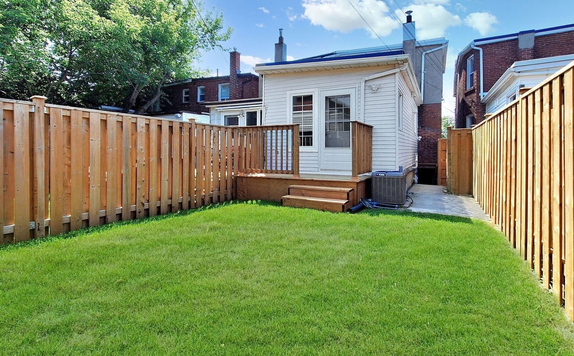 backyard biz-25sibley-hh_10.jpg